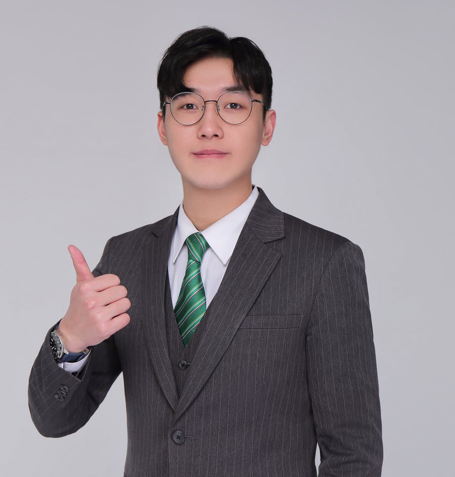 中壢房仲柚子 林顯祐